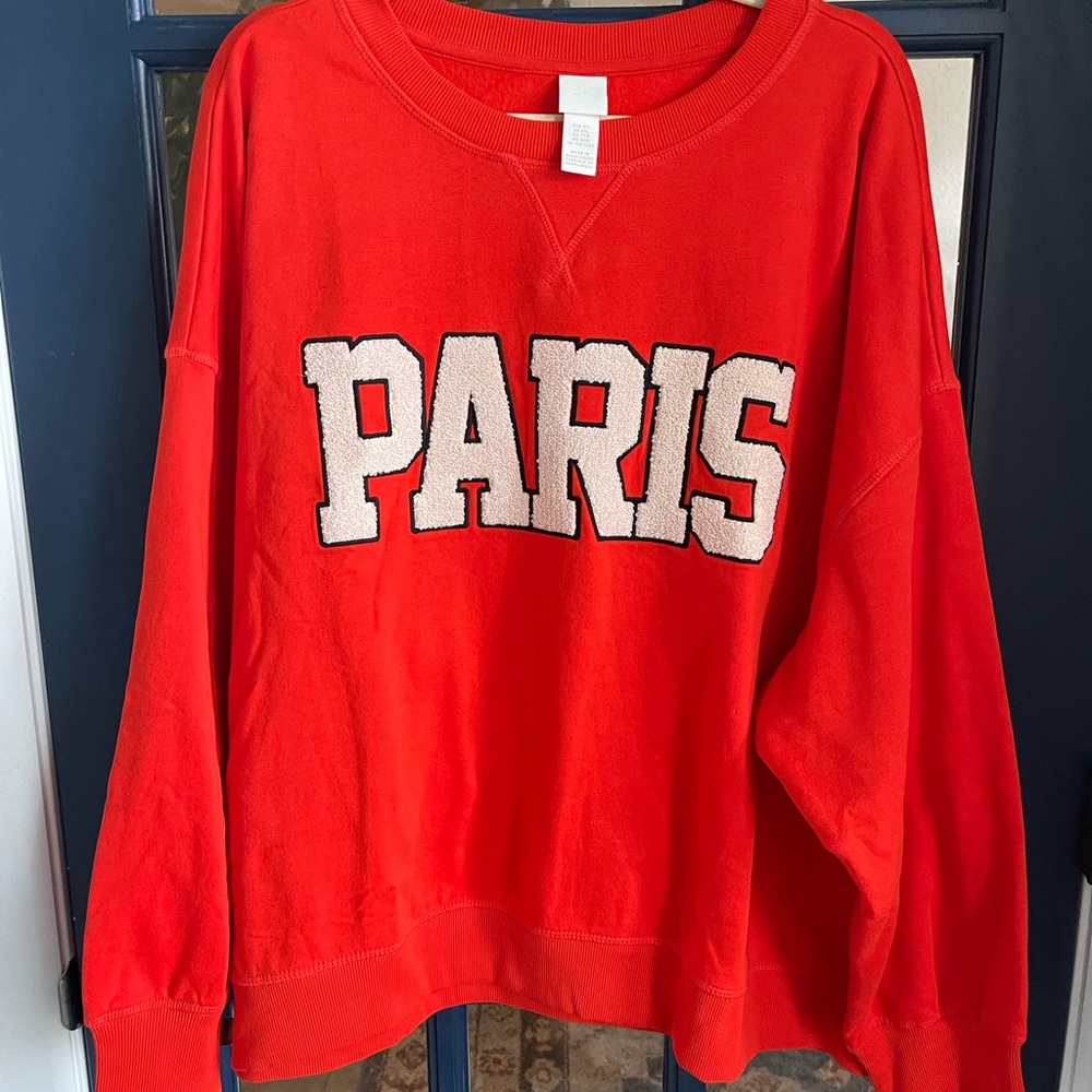 BRAND NEW Paris Sweatshirt